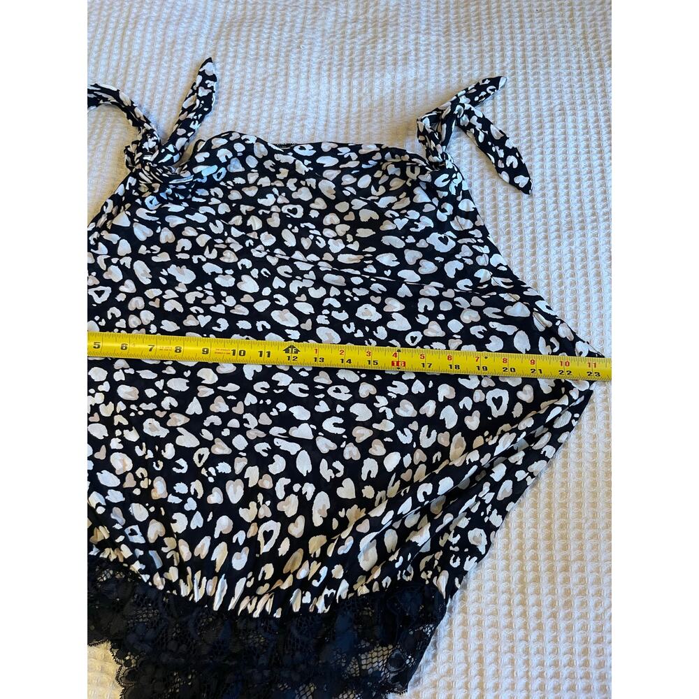 Free People Bare It All Bodysuit Black & White Combo Draped Back V Neck Medium - Picture 11 of 15